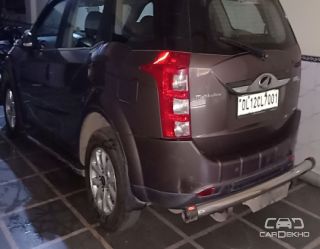 2017 Mahindra XUV500 W10 AWD 2017 Mahindra XUV500 W10 AWD