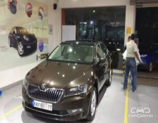 2016 Skoda Superb Style 2.0 TDI AT 2016 Skoda Superb Style 2.0 TDI AT