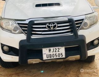 Toyota Fortuner 4x2 4 Speed AT Toyota Fortuner 4x2 4 Speed AT