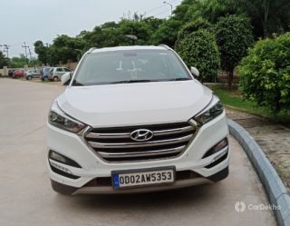 Hyundai Tucson 2.0 e-VGT 4WD AT GLS Hyundai Tucson 2.0 e-VGT 4WD AT GLS