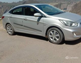 Hyundai Verna 1.6 CRDi EX MT Hyundai Verna 1.6 CRDi EX MT
