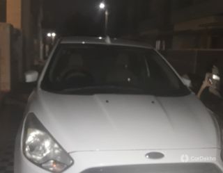 Ford Figo 1.5D Titanium MT Ford Figo 1.5D Titanium MT