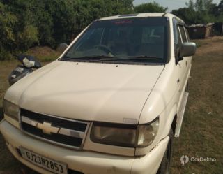 Chevrolet Tavera LS B3 - 10 seats BSIII Chevrolet Tavera LS B3 - 10 seats BSIII