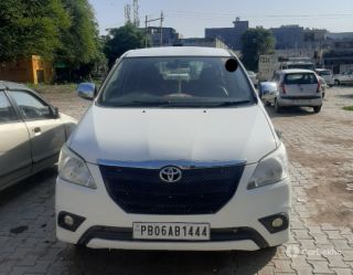 Toyota Innova 2.5 G (Diesel) 8 Seater BS IV Toyota Innova 2.5 G (Diesel) 8 Seater BS IV