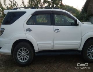 2013 Toyota Fortuner 4x2 AT TRD Sportivo 2013 Toyota Fortuner 4x2 AT TRD Sportivo