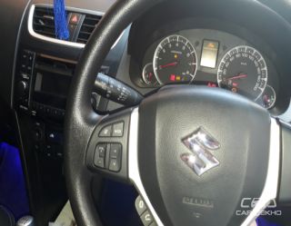 2015 Maruti Swift ZXI 2015 Maruti Swift ZXI