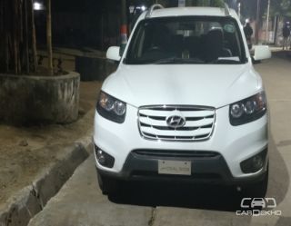 2011 Hyundai Santa Fe 4X2 2011 Hyundai Santa Fe 4X2