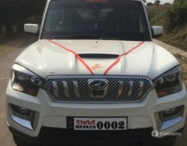 2015 മഹേന്ദ്ര സ്കോർപിയോ S10 AT 4WD 2015 മഹേന്ദ്ര സ്കോർപിയോ S10 AT 4WD