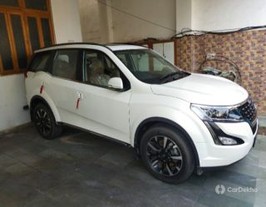 2019 മഹേന്ദ്ര ക്സ്യുവി500 W11 Option BSIV 2019 മഹേന്ദ്ര ക്സ്യുവി500 W11 Option BSIV