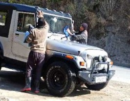 2011 Mahindra Thar CRDe AC 2011 Mahindra Thar CRDe AC