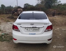 2014 హ్యుందాయ్ వెర్నా 1.6 CRDI 2014 హ్యుందాయ్ వెర్నా 1.6 CRDI