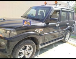 2015 మహీంద్రా స్కార్పియో S10 4WD 2015 మహీంద్రా స్కార్పియో S10 4WD