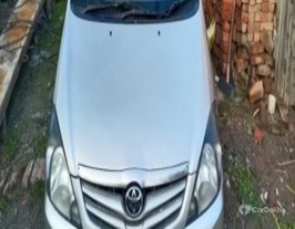 2007 டொயோட்டா இனோவா 2.5 வி டீசல் 7-seater 2007 டொயோட்டா இனோவா 2.5 வி டீசல் 7-seater