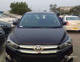2018 Toyota Innova Crysta 2.4 VX MT 8S BSIV 2018 Toyota Innova Crysta 2.4 VX MT 8S BSIV