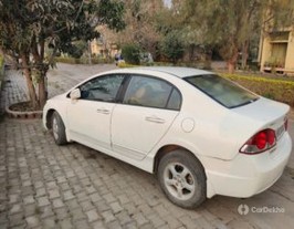 2009 ஹோண்டா சிவிக் 1.8 வி MT 2009 ஹோண்டா சிவிக் 1.8 வி MT