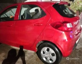2017 Tata Tiago 1.2 Revotron XT 2017 Tata Tiago 1.2 Revotron XT