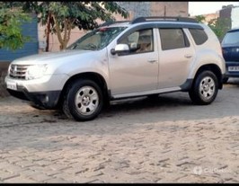 2015 रेनॉल्ट डस्टर 110PS डीज़ल आरएक्सएल 2015 रेनॉल्ट डस्टर 110PS डीज़ल आरएक्सएल