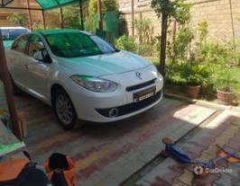 2013 Renault Fluence 2.0 2013 Renault Fluence 2.0