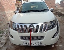 2015 ಮಹೀಂದ್ರ ಎಕ್ಸಯುವಿ500 W10 2WD 2015 ಮಹೀಂದ್ರ ಎಕ್ಸಯುವಿ500 W10 2WD