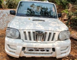 2014 Mahindra Scorpio M2DI 2014 Mahindra Scorpio M2DI