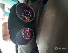 2015 Mahindra XUV500 W8 FWD 2015 Mahindra XUV500 W8 FWD