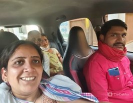 2012 టయోటా ఇతియోస్ Liva డీజిల్ TRD Sportivo 2012 టయోటా ఇతియోస్ Liva డీజిల్ TRD Sportivo