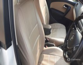 2017 Volkswagen Ameo 1.5 TDI Highline AT 16 Alloy 2017 Volkswagen Ameo 1.5 TDI Highline AT 16 Alloy