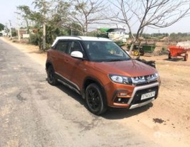 2018 ಮಾರುತಿ Vitara Brezza ZDi Plus AMT Dual Tone 2018 ಮಾರುತಿ Vitara Brezza ZDi Plus AMT Dual Tone