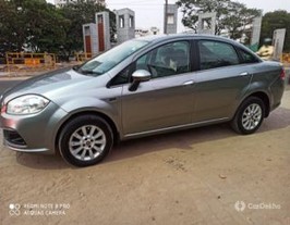 2014 ஃபியட் லீனியா 1.3 Multijet Active 2014 ஃபியட் லீனியா 1.3 Multijet Active