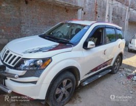 2014 Mahindra XUV500 W8 2WD 2014 Mahindra XUV500 W8 2WD