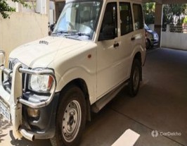 2014 Mahindra Scorpio LX 2014 Mahindra Scorpio LX