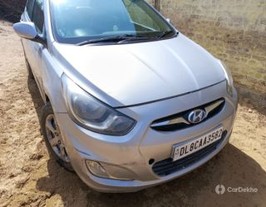 2012 Hyundai Verna 1.6 CRDI 2012 Hyundai Verna 1.6 CRDI