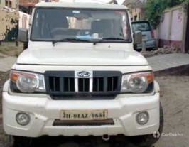2013 മഹേന്ദ്ര ബോലറോ SLX 2013 മഹേന്ദ്ര ബോലറോ SLX