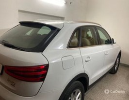 2014 ऑडी क्यू3 2.0 TDI Quattro प्रीमियम Plus 2014 ऑडी क्यू3 2.0 TDI Quattro प्रीमियम Plus