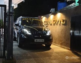 2016 Mahindra XUV500 AT W10 AWD 2016 Mahindra XUV500 AT W10 AWD