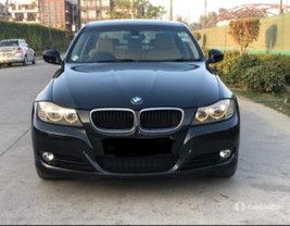 2011 बीएमडब्ल्यू 3 Series 320d 2011 बीएमडब्ल्यू 3 Series 320d