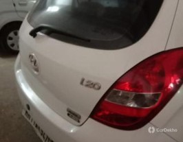 2010 హ్యుందాయ్ ఐ20 ఆస్టా 2010 హ్యుందాయ్ ఐ20 ఆస్టా