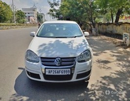 2010 Volkswagen Jetta 1.9 Highline TDI 2010 Volkswagen Jetta 1.9 Highline TDI