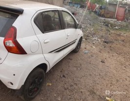 2017 டட்சன் ரெடிகோ Sport 2017 டட்சன் ரெடிகோ Sport