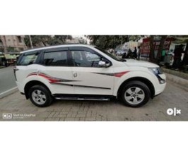 2013 మహీంద్రా ఎక్స్యూవి500 డబ్ల్యు8 4WD 2013 మహీంద్రా ఎక్స్యూవి500 డబ్ల్యు8 4WD