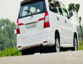 2014 టయోటా ఇనోవా 2.5 జి (డీజిల్) 8 సీటర్ 2014 టయోటా ఇనోవా 2.5 జి (డీజిల్) 8 సీటర్