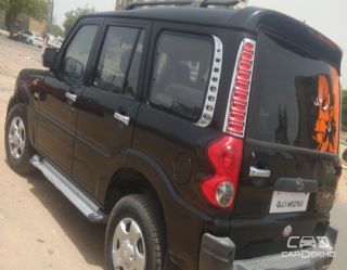 2007 Mahindra Scorpio DX 2.6 Turbo 8 Str 2007 Mahindra Scorpio DX 2.6 Turbo 8 Str
