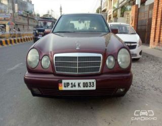 2000 Mercedes-Benz E-Class 200 Kompressor Classic 2000 Mercedes-Benz E-Class 200 Kompressor Classic