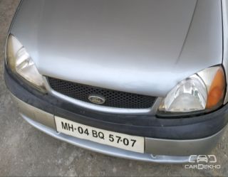 2003 Ford Ikon 1.6 CLXI 2003 Ford Ikon 1.6 CLXI