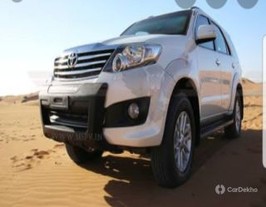 2015 ಟೊಯೋಟಾ ಫ್ರಾಜುನರ್ 4x4 AT 2015 ಟೊಯೋಟಾ ಫ್ರಾಜುನರ್ 4x4 AT