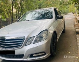 2011 मर्सिडीज ई-क्लास E250 CDI नीला Efficiency 2011 मर्सिडीज ई-क्लास E250 CDI नीला Efficiency