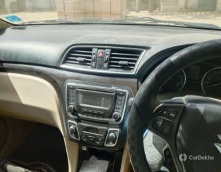 Maruti Ciaz VDi Plus SHVS Maruti Ciaz VDi Plus SHVS