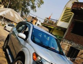 2013 महिंद्रा एक्सयूवी500 डब्ल्यू8 FWD 2013 महिंद्रा एक्सयूवी500 डब्ल्यू8 FWD