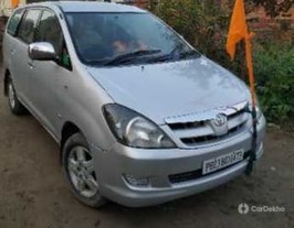 2006 டொயோட்டா இனோவா 2.5 வி டீசல் 8-seater 2006 டொயோட்டா இனோவா 2.5 வி டீசல் 8-seater