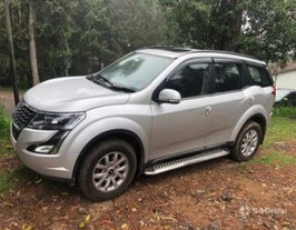 2018 Mahindra XUV500 W9 2WD 2018 Mahindra XUV500 W9 2WD